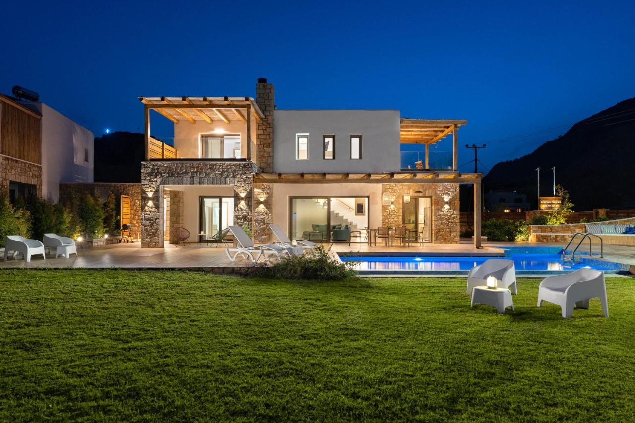 Ikaros Villa Pefki