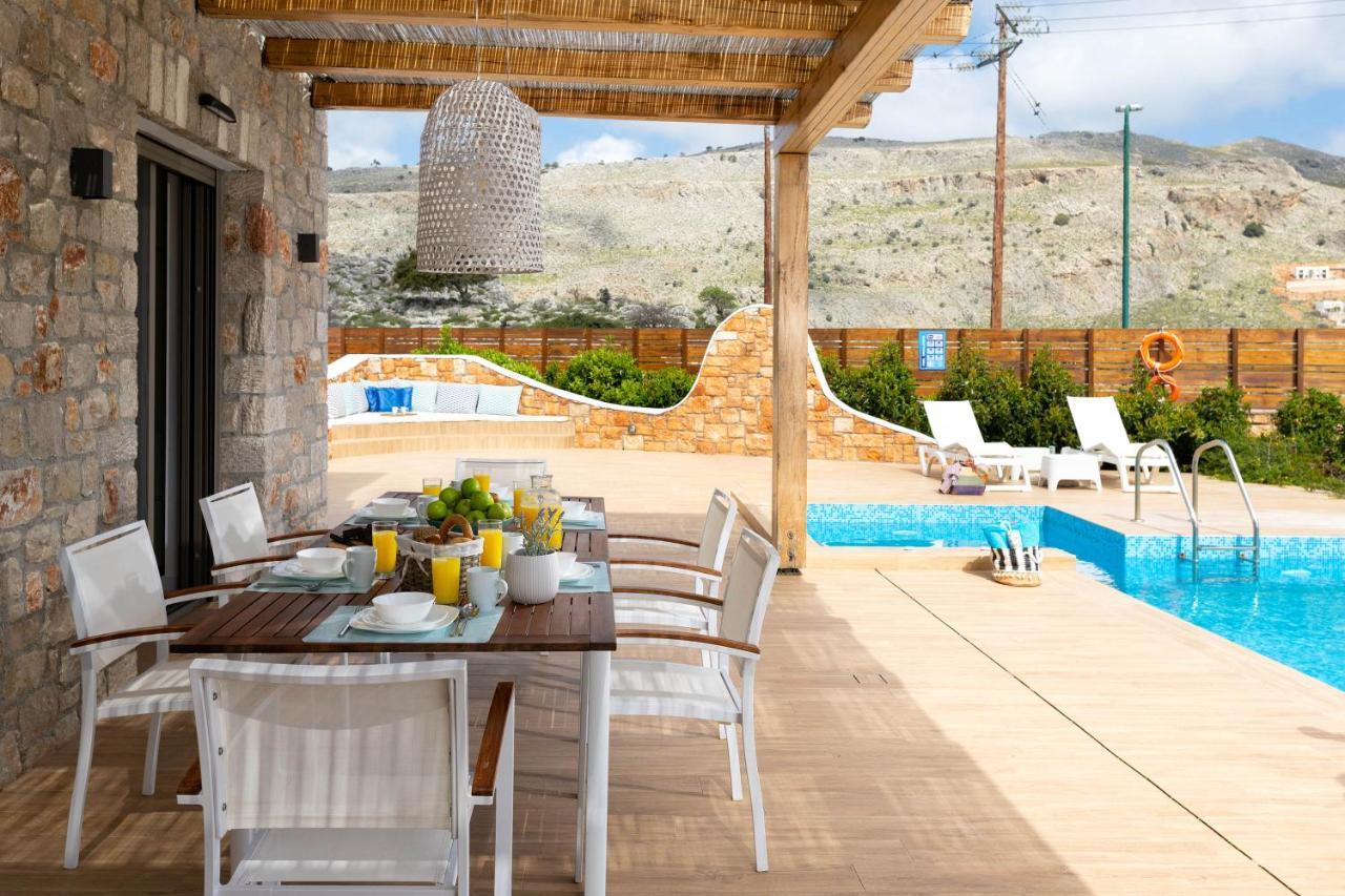 Villa Ikaros *
